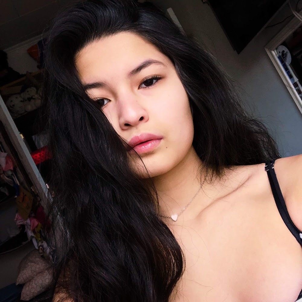 Meet your Posher, Liv